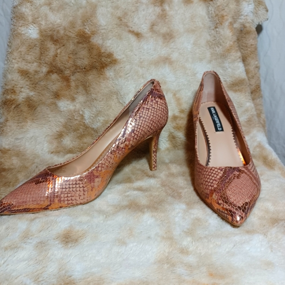 RoseGold Snakeskin Pointy Pumps. Karl Lagerfeld. 10